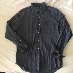 American Eagle lightweight cotton button down.